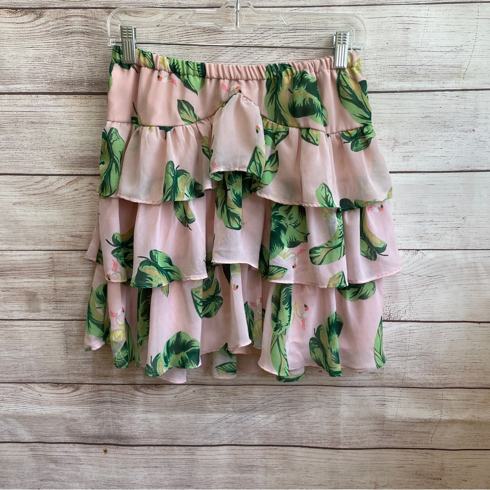 THE WEBSTER MIAMI‎ TIERED MINI SKIRT IN PINK FLORAL PRINT